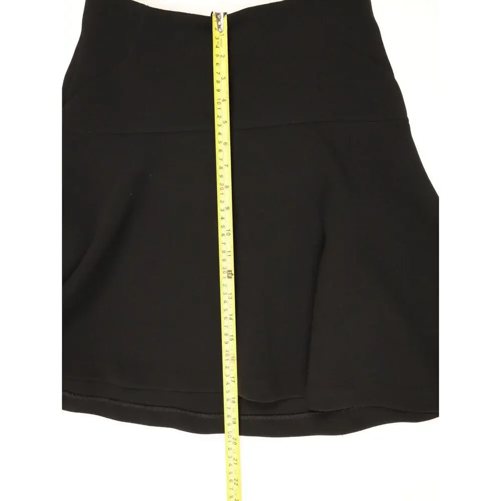 Diane von Furstenberg Black A-Line Skater Skirt Structured Size 6 Feminine